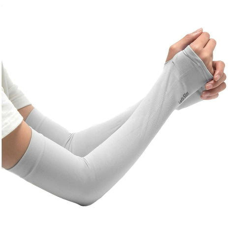 Let's silim cool wristlet