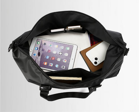 Short-Distance Travel Package and Sports Fitness Bag.