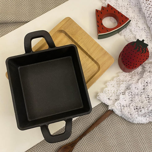 Platter with Wooden Base