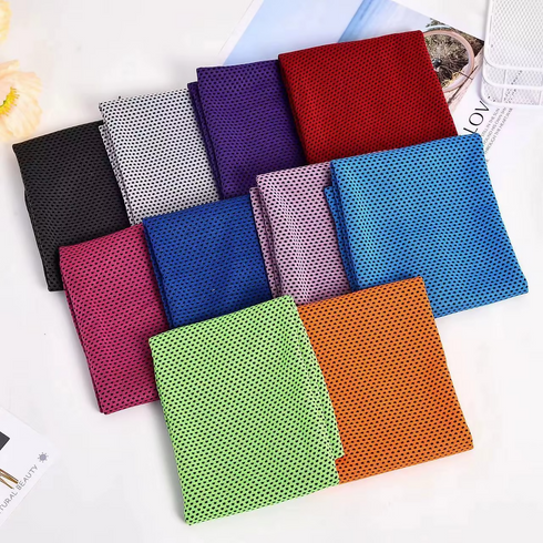 Super Soft Microfiber Custom Fitness Running Towel Compressed Ice Golf and Yoga Towel with Excellent Cooling Feature