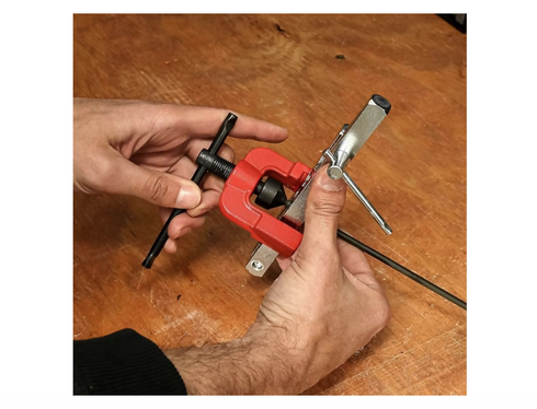Pipe Flaring Tool