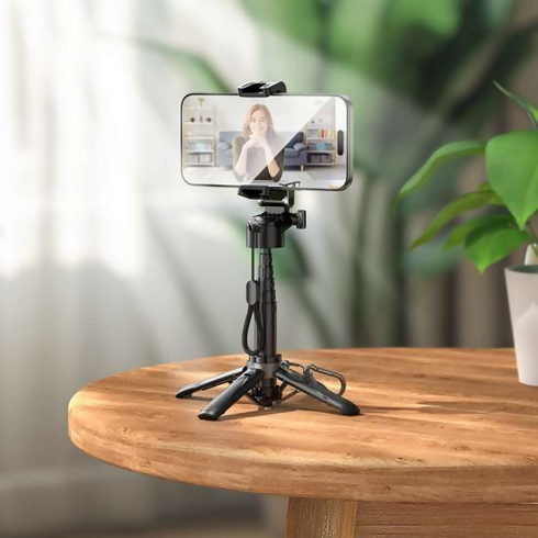 Wireless Tripod / Selfie Stick