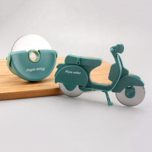 Motorcycle Circular Pizza Wheel Knife