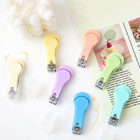 Anti-Splash Nail Clippers.