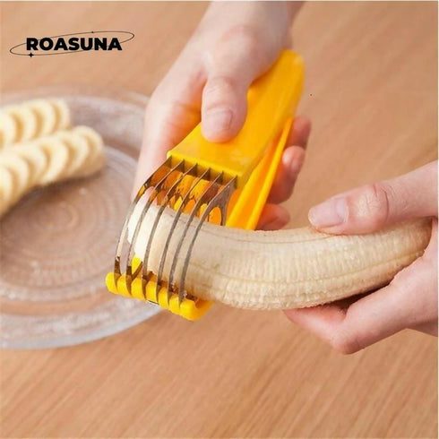 Eco-friendly plastic fruit cutter