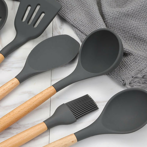 12-Piece Non-Stick Silicone Kitchenware Set With Wooden Handle Cooking Utensils for Storage Barrel