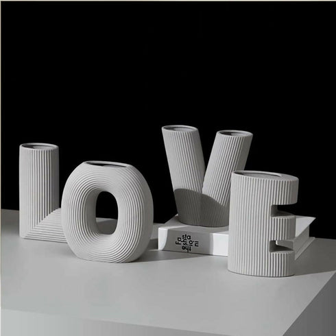 Love Shape Ceramic Flower Vase