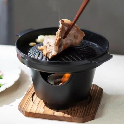 Portable Charcoal Grill with wooden base (18.3 cm)