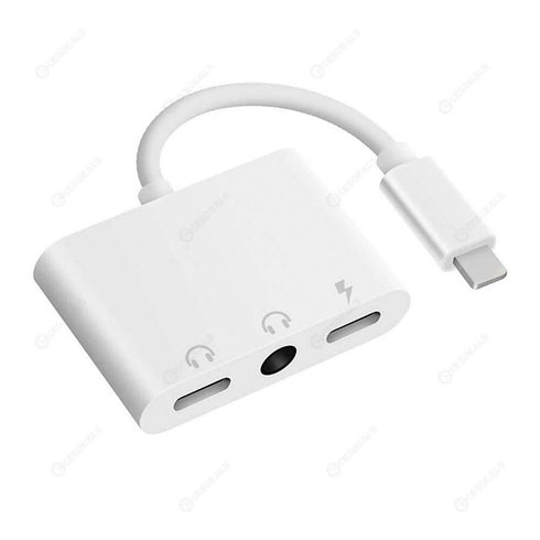 Andowl 3in1 smart adapter charging and listening to songs - Q-A190