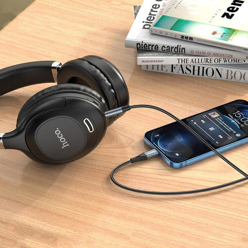 Hoco Lightning To Audio Conversion Cable - 1m